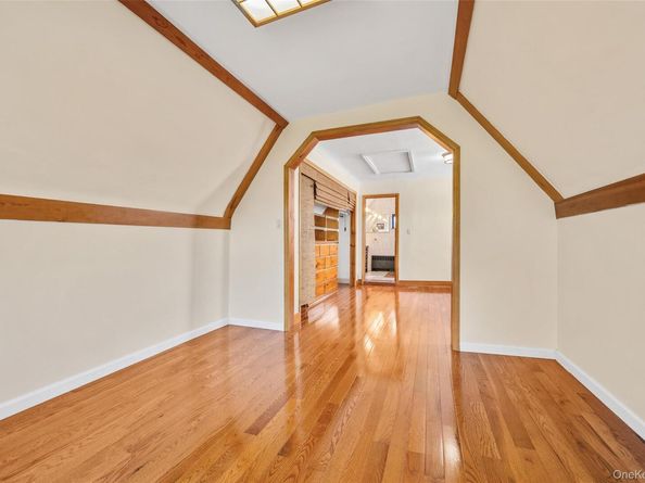64-38 84th Street, Middle Village NY 11379