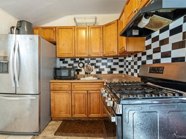 501 Scherger Avenue, East Patchogue NY 11772