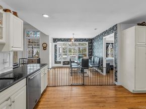 156 N Woods Road, Baiting Hollow NY 11933