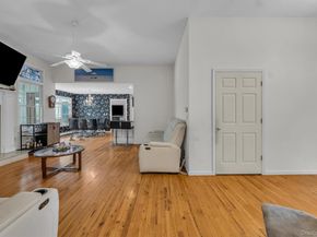 156 N Woods Road, Baiting Hollow NY 11933