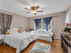 156 N Woods Road, Baiting Hollow NY 11933