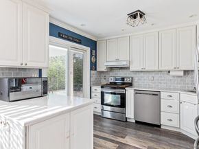 19 Carson Lane, Medford NY 11763