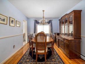 33 Starks Place, Lynbrook NY 11563