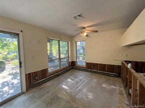 31 Bleakley Drive, Peekskill NY 10566