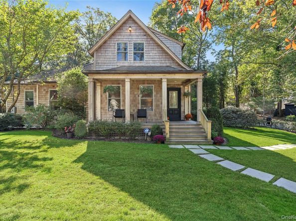 3 Breezy Point Road, Wading River NY 11792