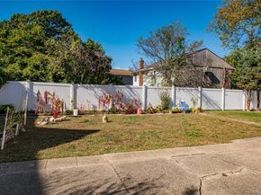 635 S Wellwood Avenue, Lindenhurst NY 11757