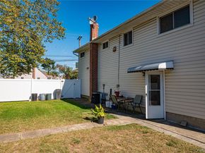 635 S Wellwood Avenue, Lindenhurst NY 11757