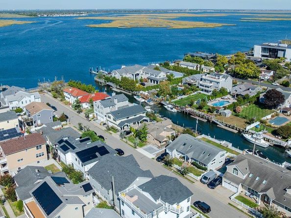 79 Curley Street, Long Beach NY 11561