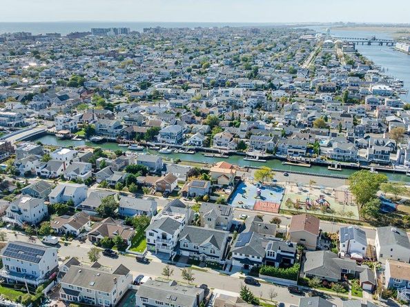 79 Curley Street, Long Beach NY 11561