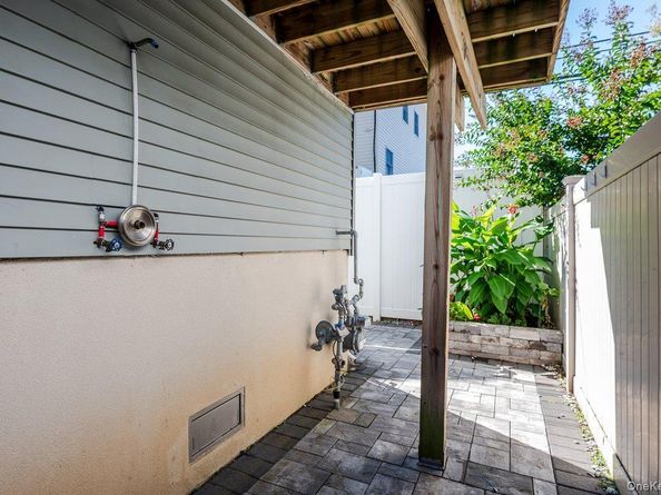 79 Curley Street, Long Beach NY 11561