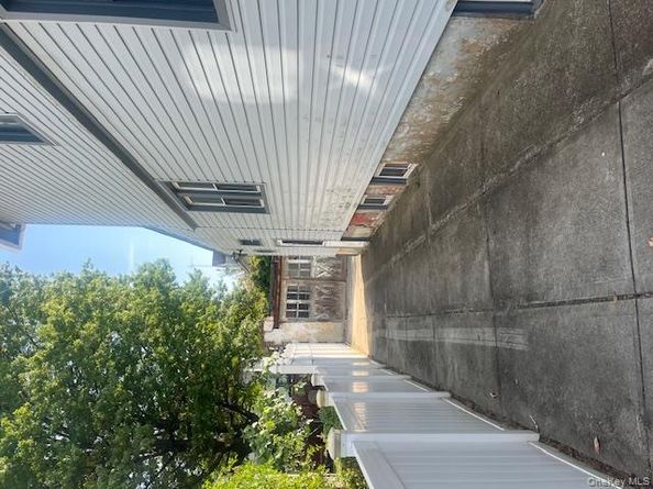 8535 115th Street, Richmond Hill North NY 11418