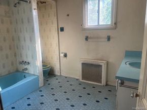 8535 115th Street, Richmond Hill North NY 11418