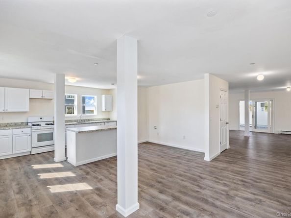 41 West Avenue, Lawrence NY 11559