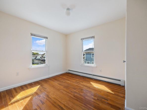 41 West Avenue, Lawrence NY 11559