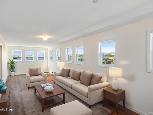 41 West Avenue, Lawrence NY 11559