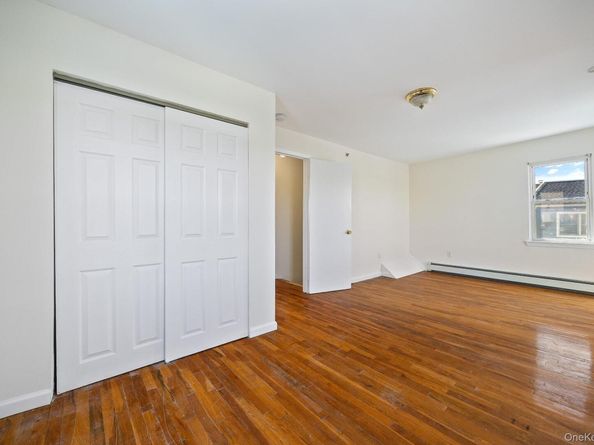 41 West Avenue, Lawrence NY 11559