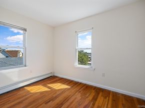 41 West Avenue, Lawrence NY 11559
