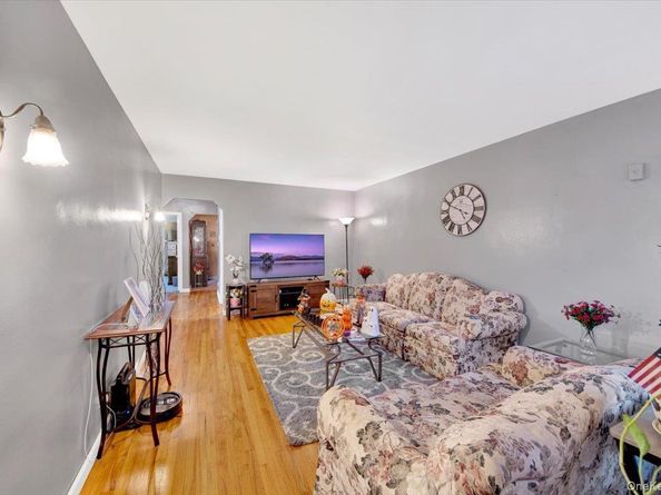 3226 Ampere Avenue, Bronx NY 10465