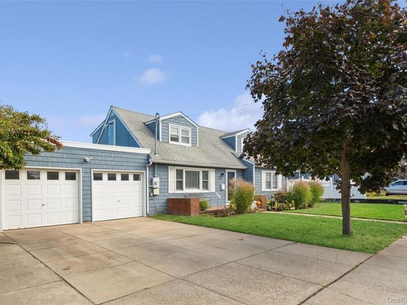 227 Sunset Avenue, Island Park NY 11558