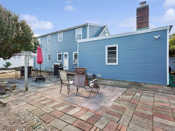 227 Sunset Avenue, Island Park NY 11558