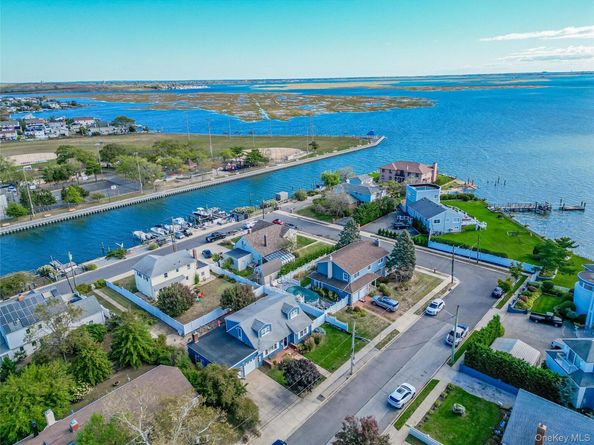 227 Sunset Avenue, Island Park NY 11558