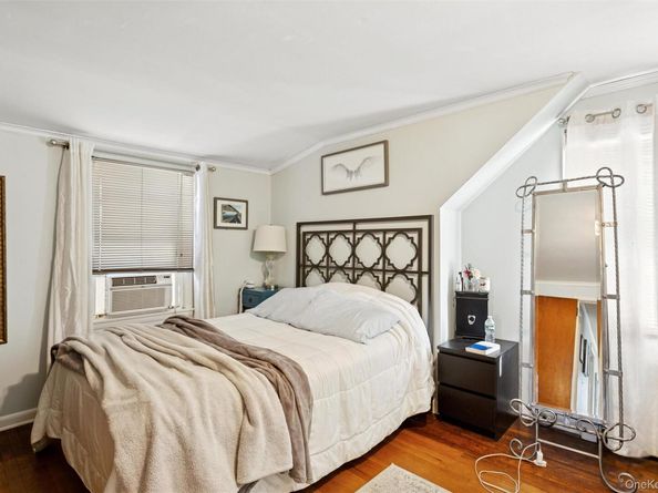 227 Sunset Avenue, Island Park NY 11558