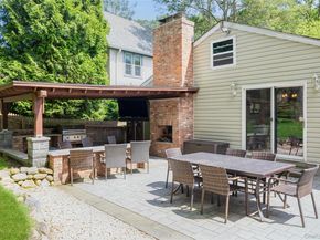 77 Abbott Drive, Halesite NY 11743