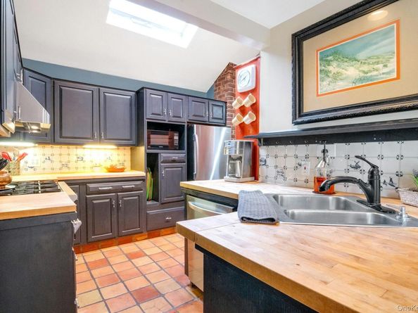 8 Eldridge Avenue, Ossining NY 10562