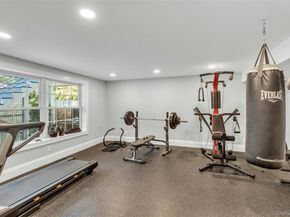 4 Treeview Drive, Melville NY 11747