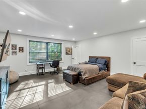 4 Treeview Drive, Melville NY 11747