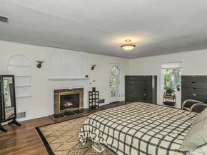 10 Soundview Crest, Manhasset NY 11030