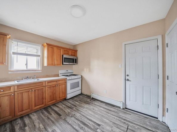 110 2nd Avenue, Bay Shore NY 11706