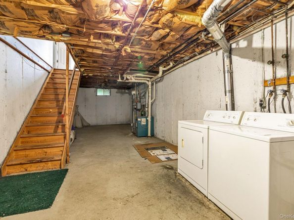 66 Henry Street 4, Hempstead NY 11550