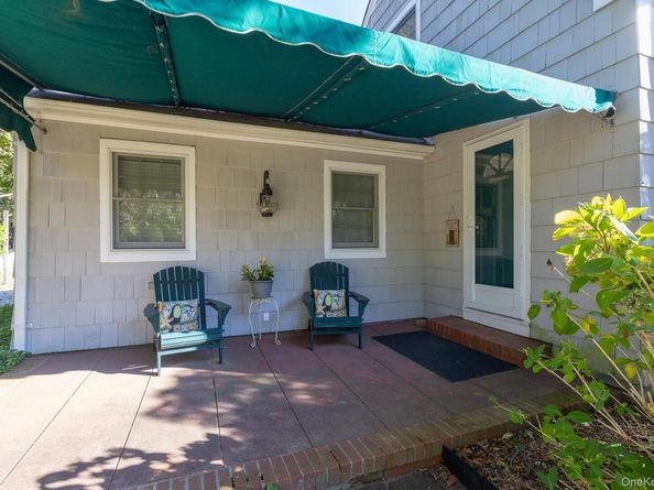 59 Union Avenue, Center Moriches NY 11934