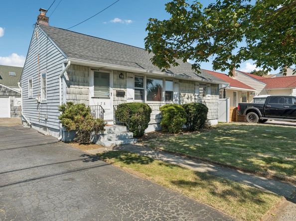 178 Princess Street, Hicksville NY 11801