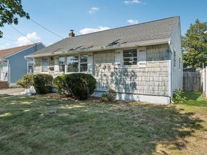178 Princess Street, Hicksville NY 11801