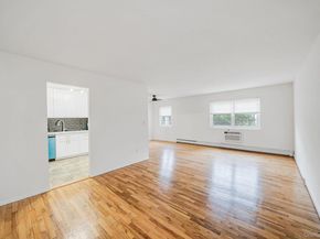 336 Lakeland Avenue 5D, Sayville NY 11782