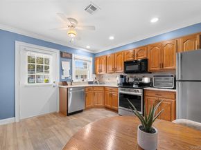 173 Ventry Court, Ridge NY 11961