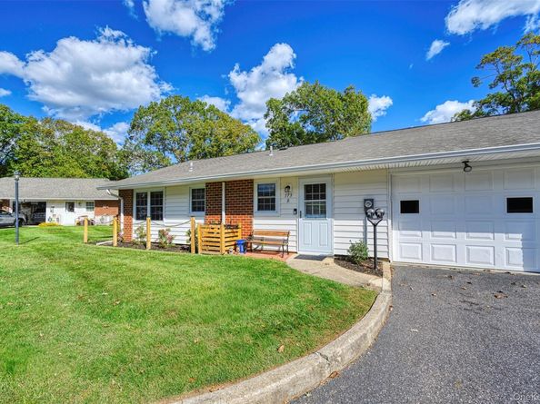 173 Ventry Court, Ridge NY 11961