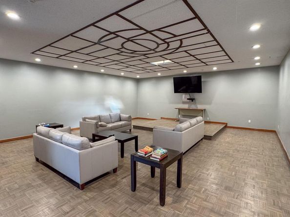 202 Pointe Circle North 202, Coram NY 11727