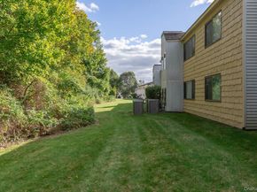 202 Pointe Circle North 202, Coram NY 11727