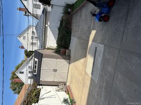 104-71 109 St 2, South Ozone Park NY 11419