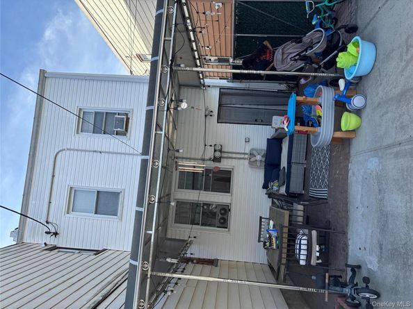 104-71 109 St 2, South Ozone Park NY 11419