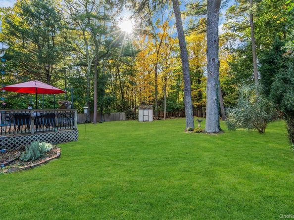 72 Mount Pleasant Road, Smithtown NY 11787