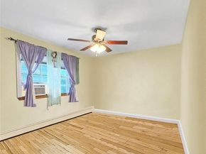 573 S 5th Street, Lindenhurst NY 11757