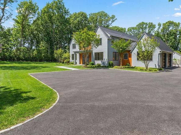8 Ashwood Court, Southampton NY 11968