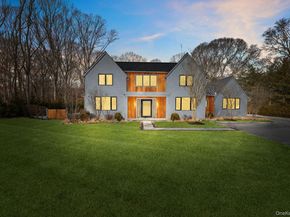 8 Ashwood Court, Southampton NY 11968