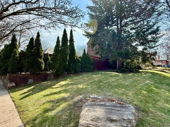 2807 157th Street, Flushing NY 11354