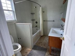 45-46 166th Street, Flushing NY 11358