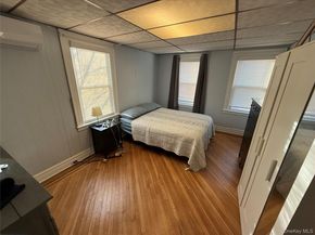 8802 79th Avenue, Glendale NY 11385